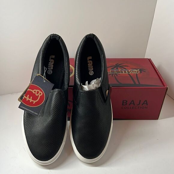 Lamo Piper Black Snakeskin Slip On Sneakers size 8.5 - Picture 1 of 4